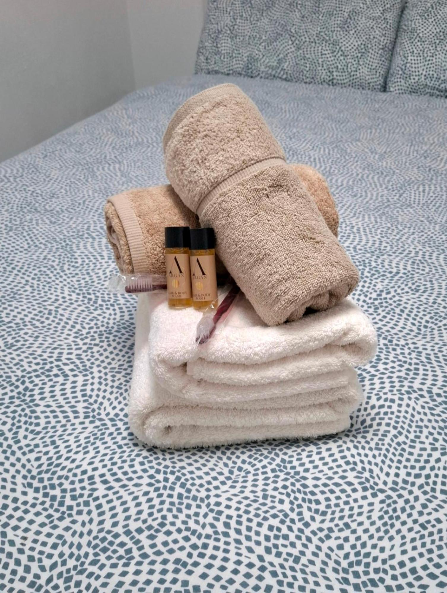 Moderno Apartamento Con Garaje Privado En El Centro De ヴィーゴ エクステリア 写真